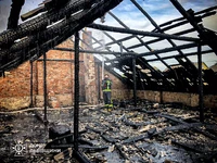 Яворівський район: вогнеборці врятували від знищення вогнем 3 будівлі