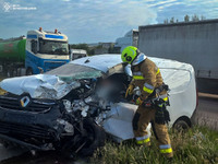 На Миколаївщині знову сталась смертельна аварія — загиблого водія деблокували рятувальники