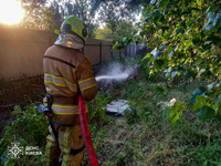 Дарницький район: вогнеборці ліквідували пожежу в екосистемі