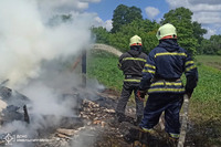 Вісім пожеж ліквідували вогнеборці Хмельниччини протягом минулої доби