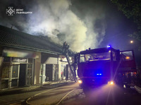 Стрийський район: вогнеборці ліквідували пожежу торгових павільйонів