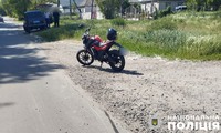 Поліція Полтавщини встановлює обставини ДТП, в якій мотоцикл травмував малолітню дівчину