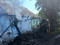 Коростенський район: від знищення вогнем врятовано два приватних домоволодіння