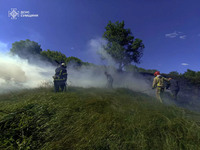 Сумська область: за минулу добу рятувальники 8 разів ліквідовували загоряння на відкритих територіях