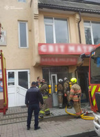 Надзвичайники ліквідували пожежу в одному з магазинів в місті Городенка