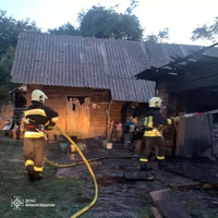 Вогнеборці ліквідували пожежу гаражу в Дубовецькій ТГ