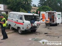 Поліція Полтавщини встановлює обставини ДТП в якій травмовано водія легковика