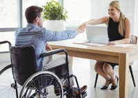 Компенсація за облаштування робочого місця для людини з інвалідністю: робота без бар'єрів