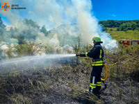 Чернівецька область: за добу ліквідовано 8 пожеж, на одній з них вогнеборці врятували людину